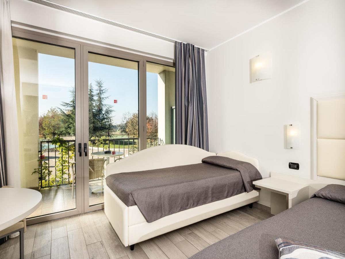 Parc Hotel Peschiera del Garda Luaran gambar