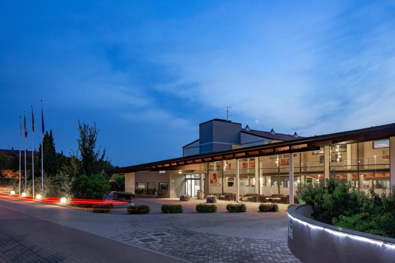 Parc Hotel Peschiera del Garda Luaran gambar